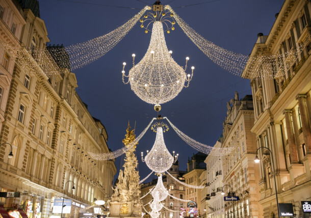     Karácsonyi díszkivilágítás a Grabenen, Bécs 